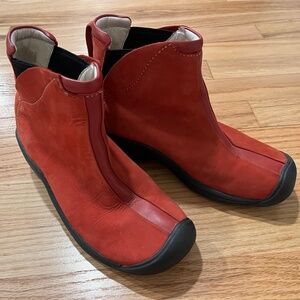 Keen Red Leather Boots Booties size 5
